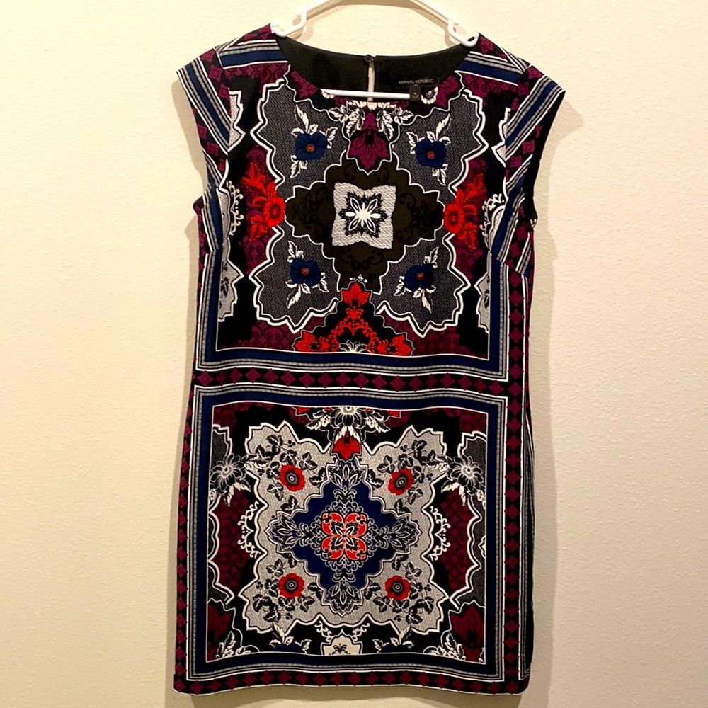 Banana Republic Ladies Size Small Sleeveless Dress